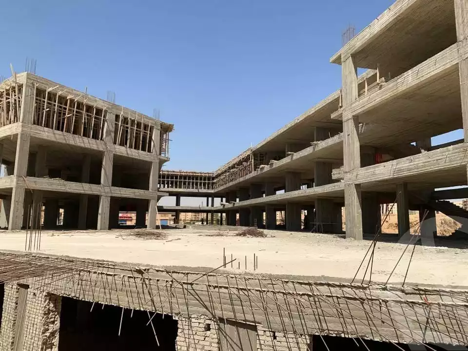 https://aqarmap.com.eg/en/listing/6137439-for-sale-cairo-6th-of-october-hadaeq-october-kmbwnd-fy-hdyq-ktwbr-regency-mall