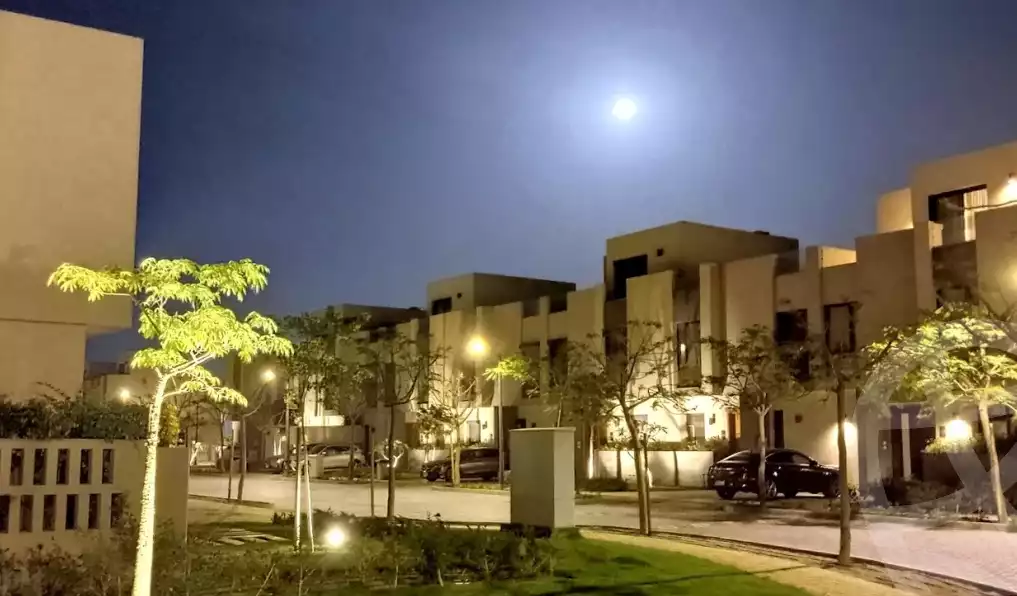 https://aqarmap.com.eg/en/listing/6137711-for-sale-cairo-el-shorouk-compounds-al-burouj-compound-imkan