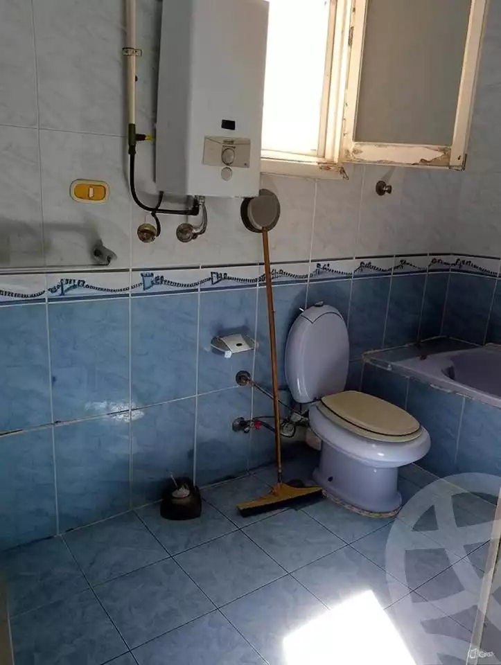 https://aqarmap.com.eg/en/listing/6138234-for-sale-alexandria-camp-cesar-port-said-street