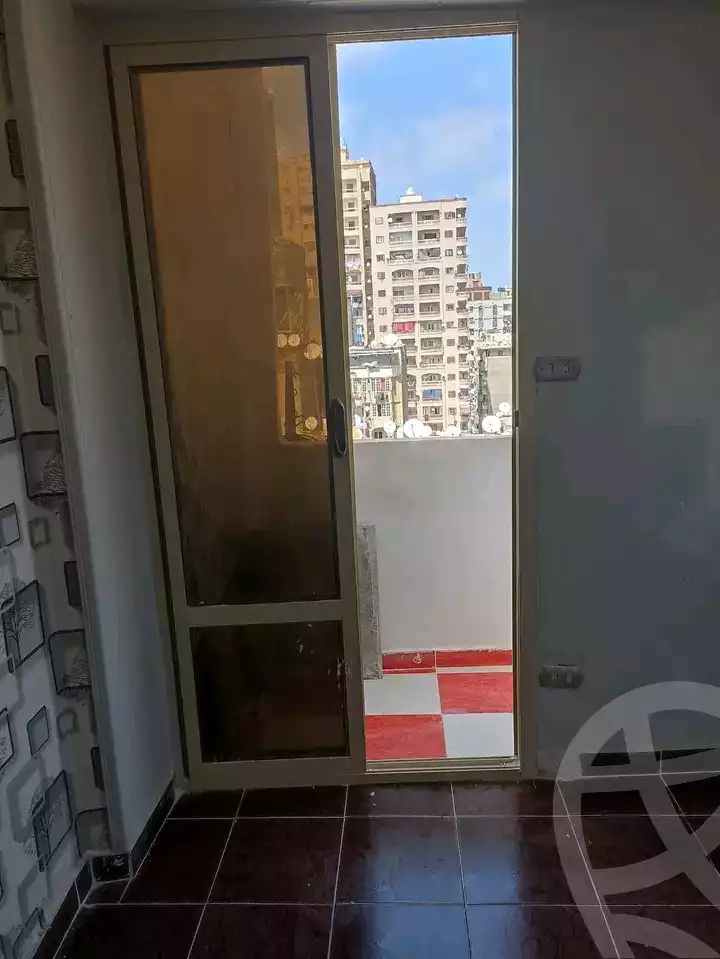 https://aqarmap.com.eg/ar/listing/6140066-for-rent-alexandria-bakoos-cinema-layla-st