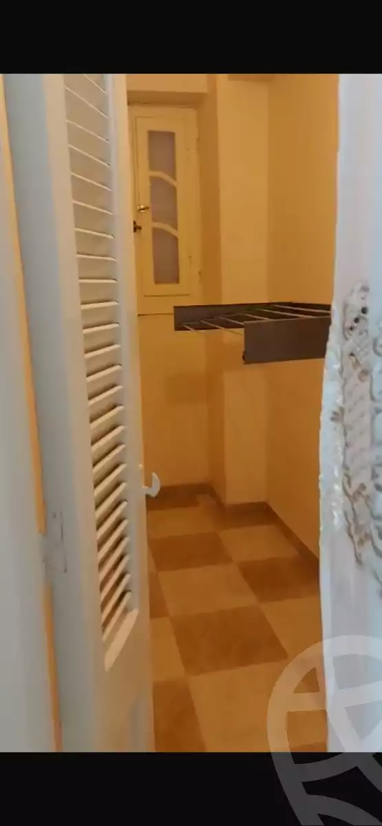 https://aqarmap.com.eg/en/listing/6140454-for-rent-sharqia-zagazig-zagazig-city-tolba-awaida-st
