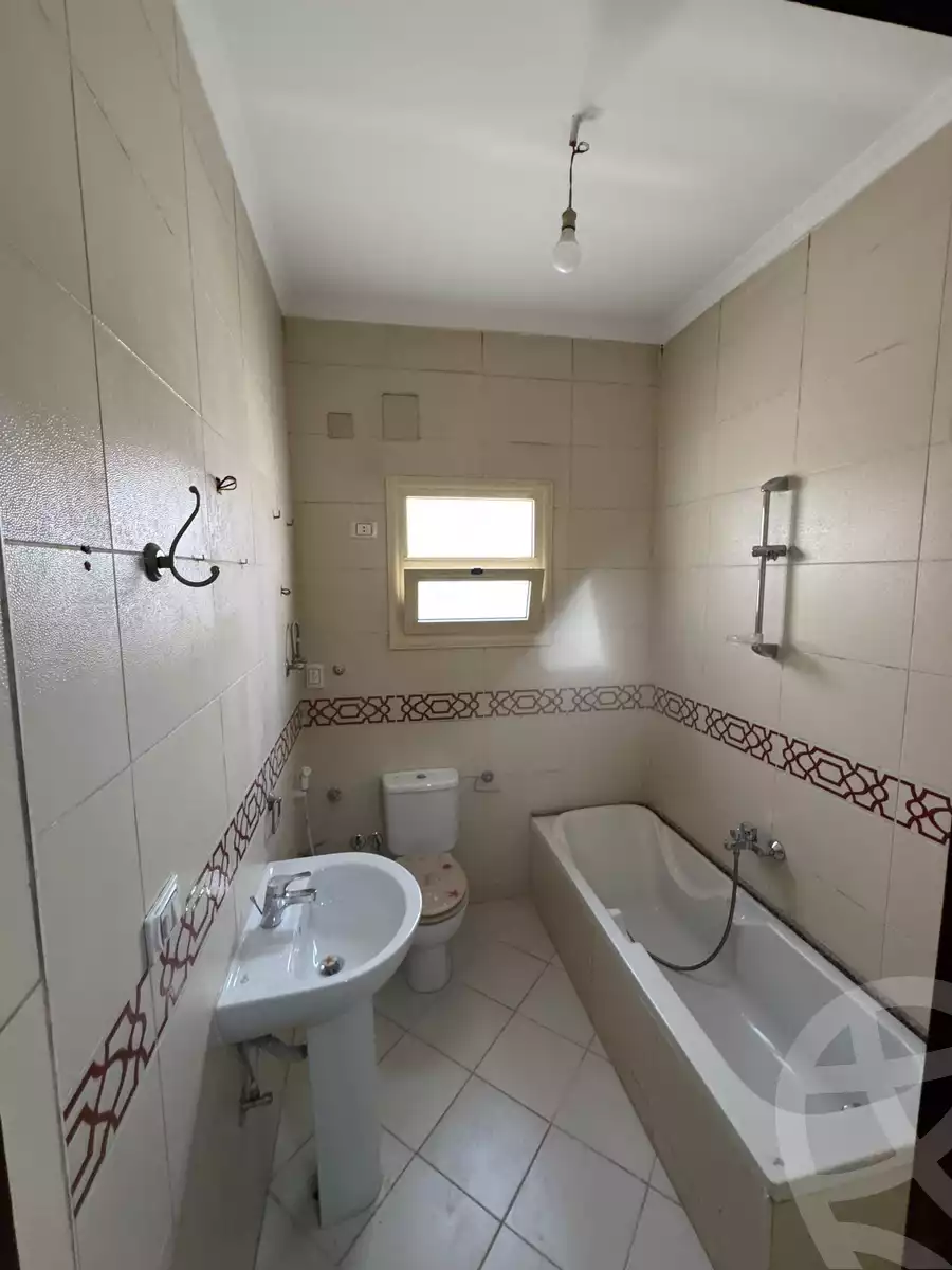 https://aqarmap.com.eg/ar/listing/6140863-for-rent-cairo-new-cairo-el-narges-el-narges-7-yehia-shahin-st
