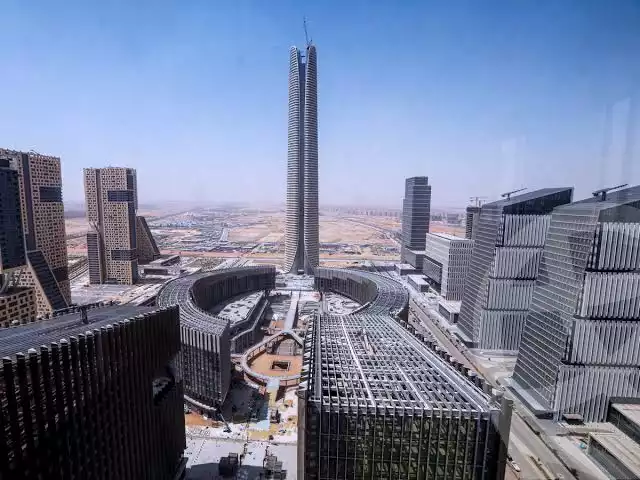 https://aqarmap.com.eg/en/listing/6137162-for-sale-cairo-new-administrative-capital-r4-pyramids-city-plaza-pyramids