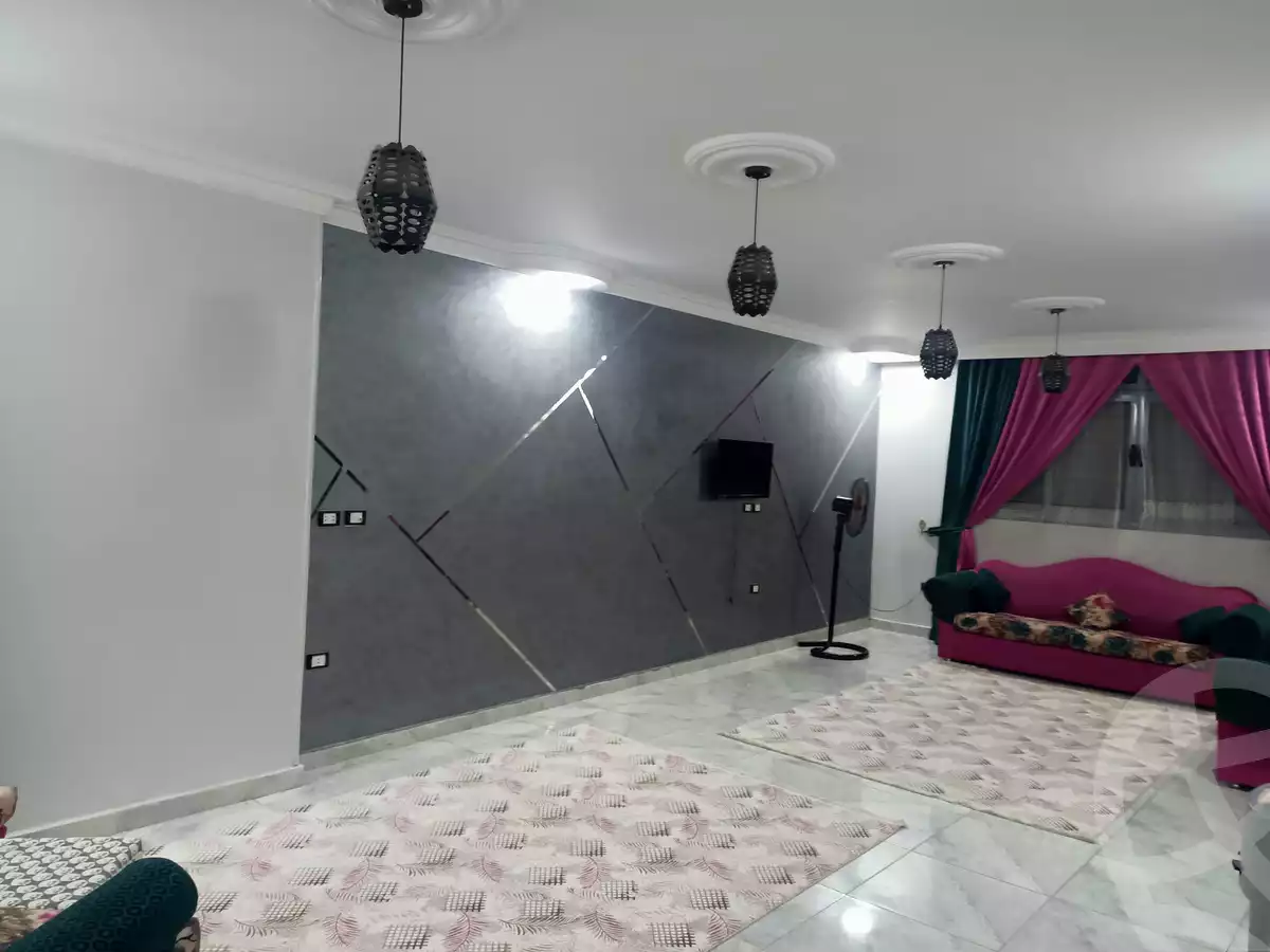 https://aqarmap.com.eg/en/listing/6142799-for-sale-cairo-helwan-hadayek-helwan-el-eshrein-st