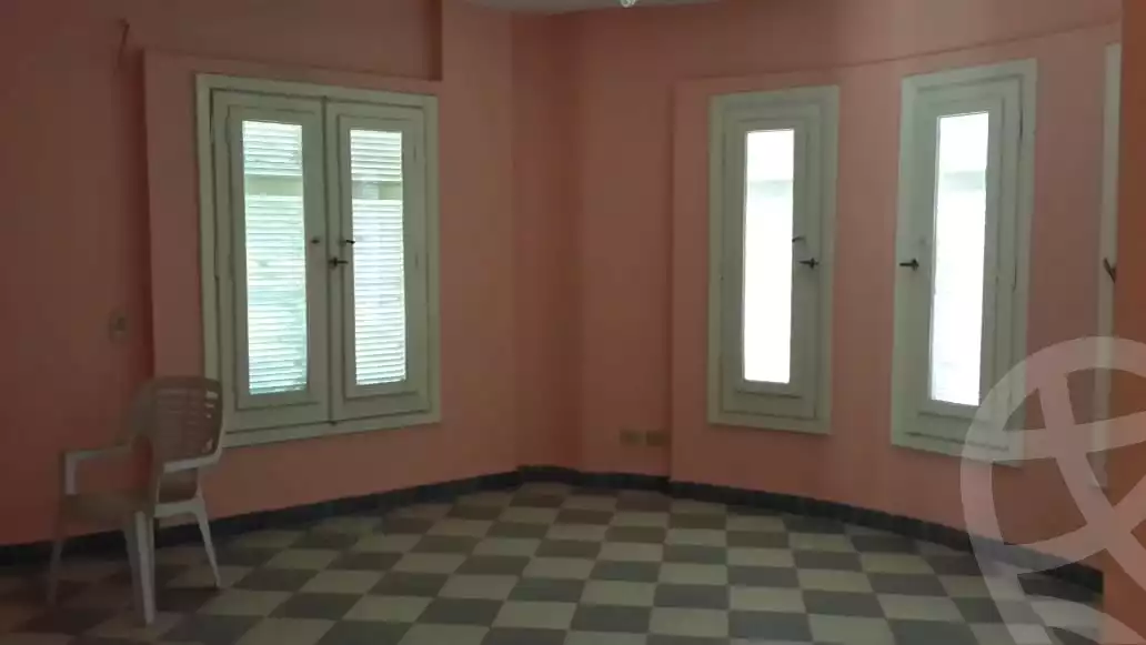 https://aqarmap.com.eg/ar/listing/6143477-for-sale-cairo-el-sheikh-zayed-city-alex-cairo-desert-road-mdyn-sfnks-ljdyd-sandorini
