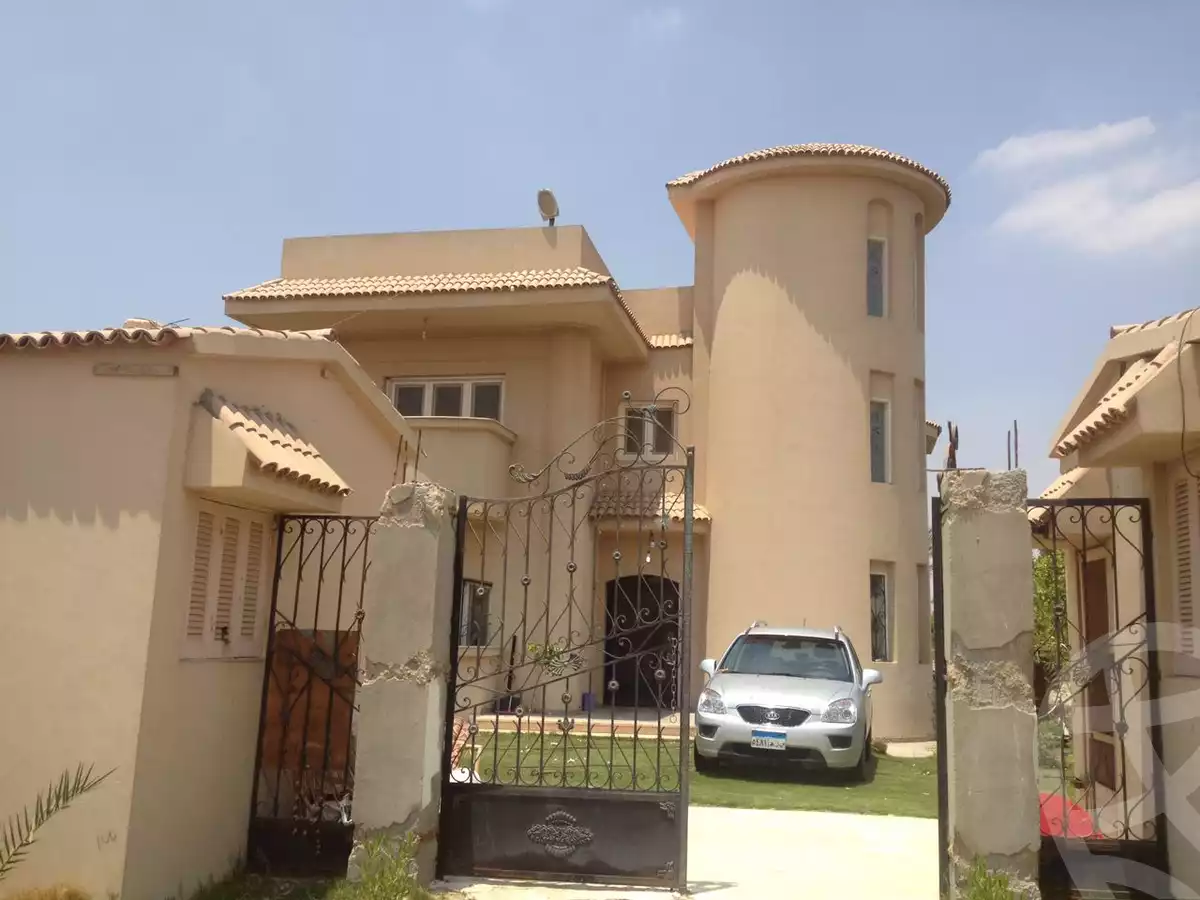 https://aqarmap.com.eg/ar/listing/6143508-for-sale-cairo-el-sheikh-zayed-city-alex-cairo-desert-road-kmbwnd-fy-tryq-skndry-lshrwy