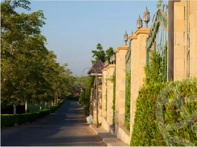 https://aqarmap.com.eg/ar/listing/6143542-for-sale-cairo-el-sheikh-zayed-city-lshykh-zyd-ljdyd-wdy-lnkhyl
