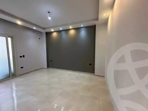 https://aqarmap.com.eg/ar/listing/6143775-for-sale-cairo-mokattam-el-hadabah-el-wosta-compounds-panorama-el-mokattam