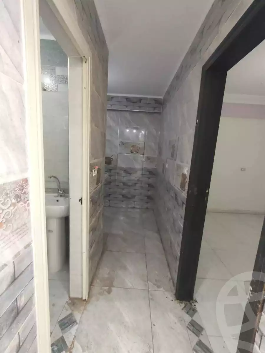 https://aqarmap.com.eg/en/listing/6143810-for-sale-qalyubia-shubra-el-khaima-om-bayoumi