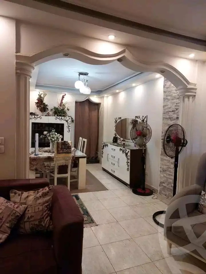 https://aqarmap.com.eg/en/listing/6145498-for-sale-cairo-ain-shams-6-october-st