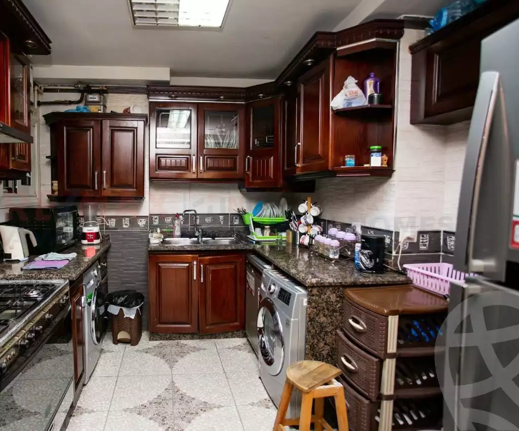 https://aqarmap.com.eg/en/listing/6146017-for-sale-alexandria-ganaklis