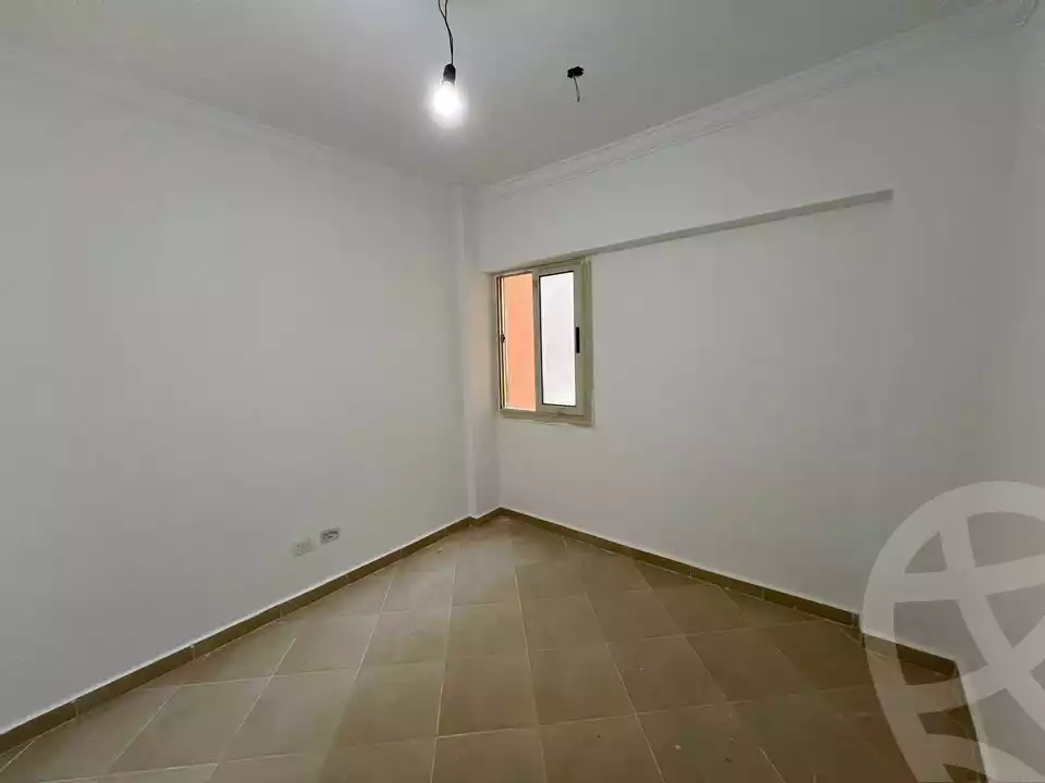 https://aqarmap.com.eg/en/listing/6146034-for-sale-alexandria-ganaklis-shr-bw-qyr-tryq-lhry