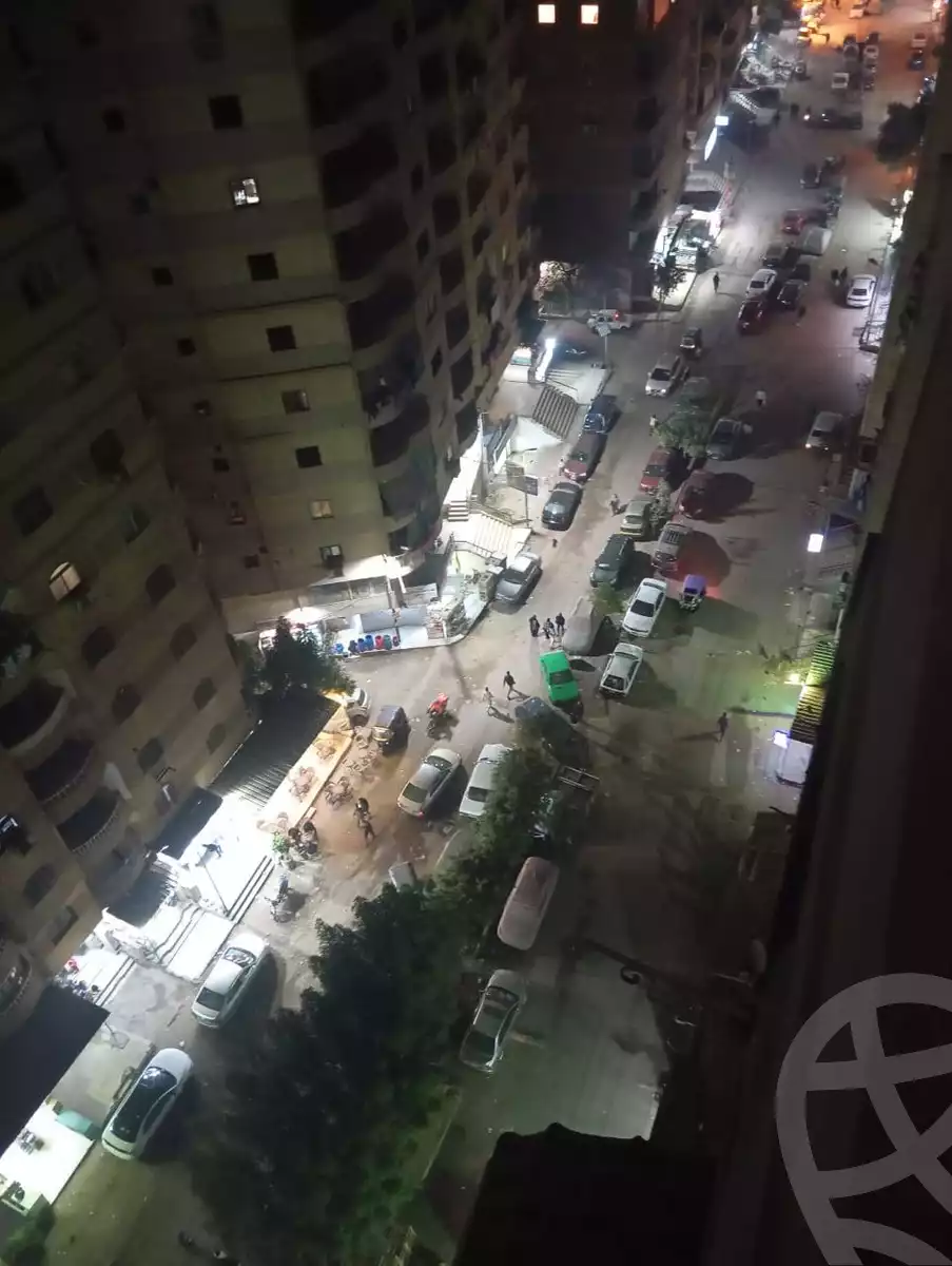 https://aqarmap.com.eg/ar/listing/6146370-for-sale-cairo-helwan-hadayek-helwan-el-khashab-canal