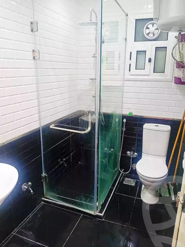 https://aqarmap.com.eg/en/listing/6147419-for-sale-alexandria-shds