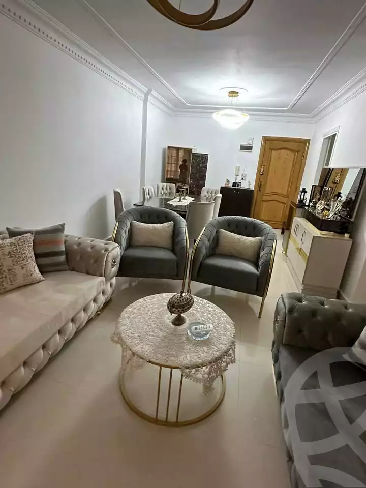 https://aqarmap.com.eg/ar/listing/6147633-for-sale-alexandria-ganaklis-shr-mrtdy-bsh