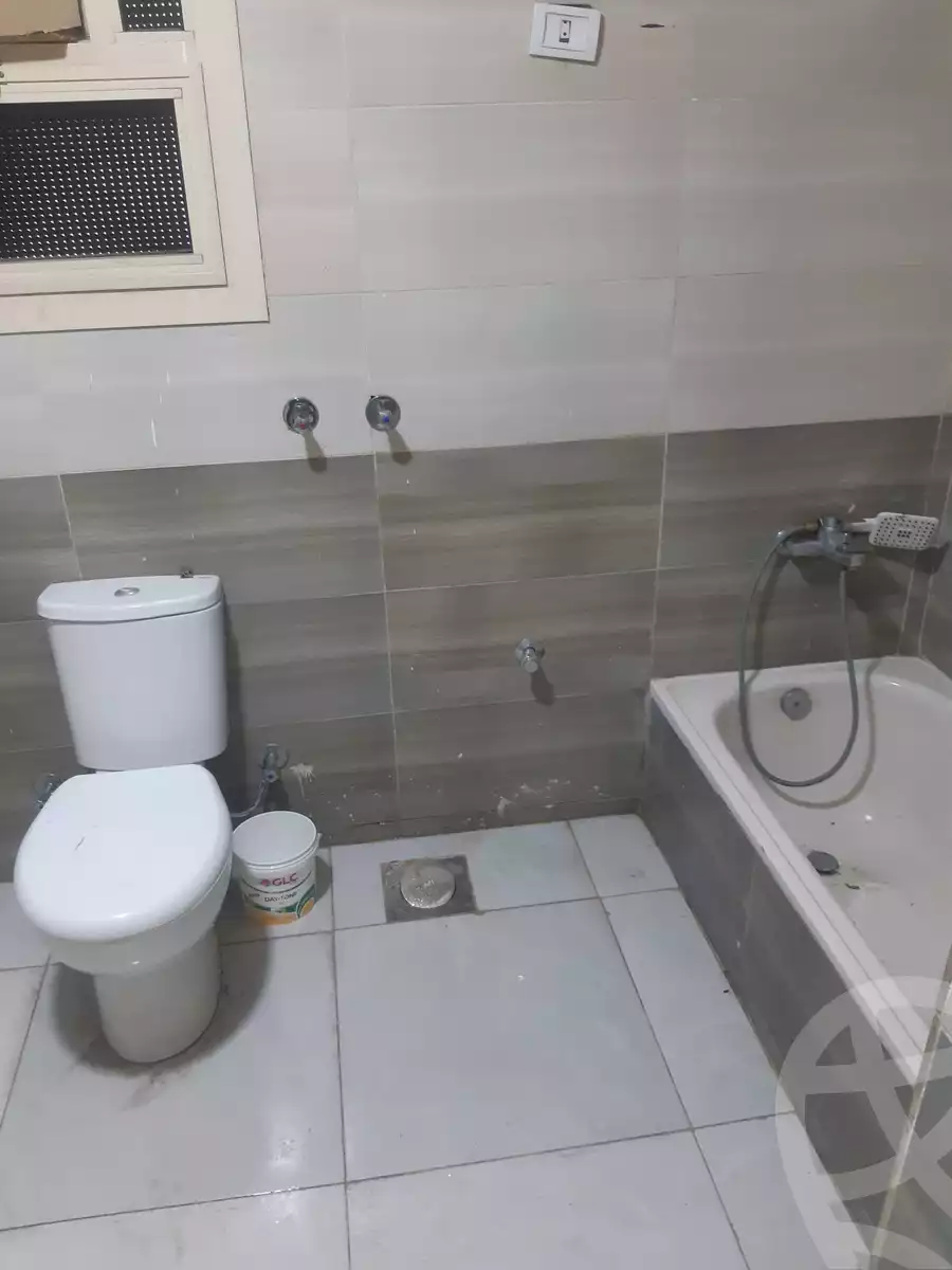 https://aqarmap.com.eg/ar/listing/6149030-for-rent-cairo-ain-shams-ain-shams-el-sharkia-el-eshrein-stt