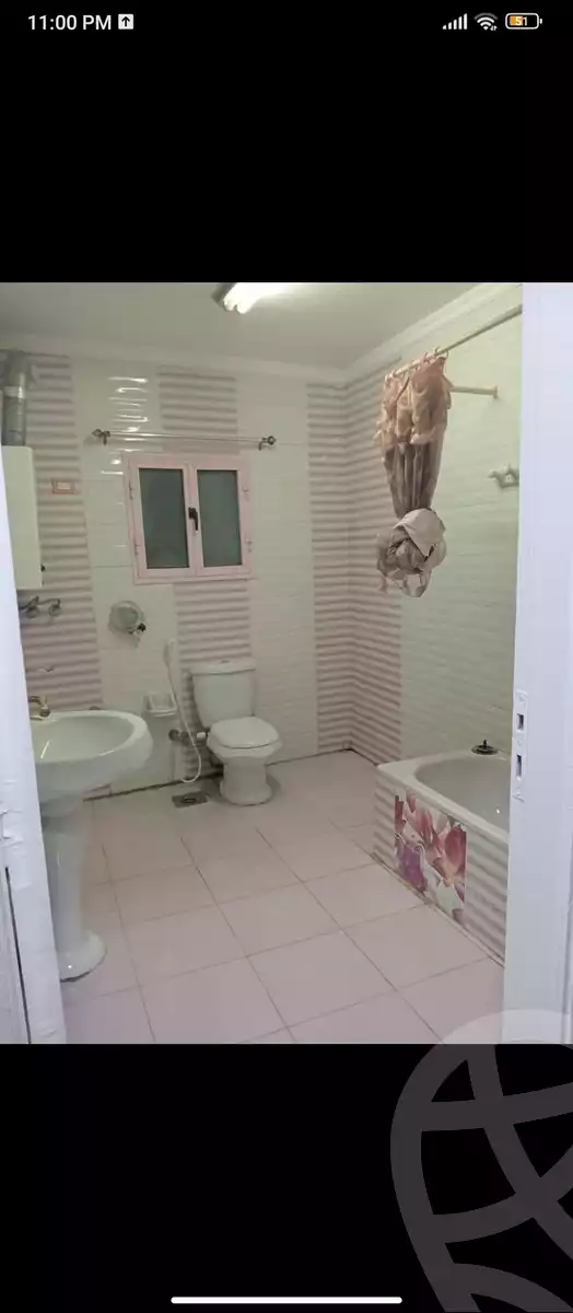 https://aqarmap.com.eg/en/listing/6149070-for-sale-cairo-ain-shams-ahmed-esmat-st