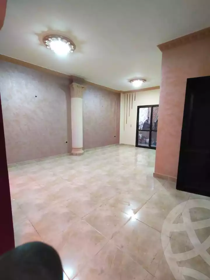 https://aqarmap.com.eg/en/listing/6150027-for-sale-qalyubia-shubra-el-khaima-om-bayoumi