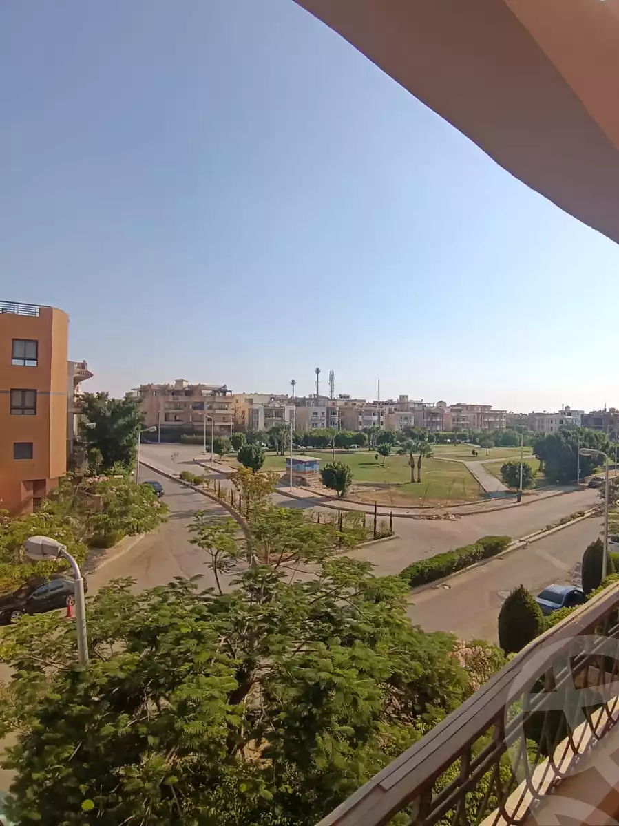 https://aqarmap.com.eg/en/listing/6151251-for-sale-cairo-new-cairo-el-ahyaa-second-neighborhood-street-26