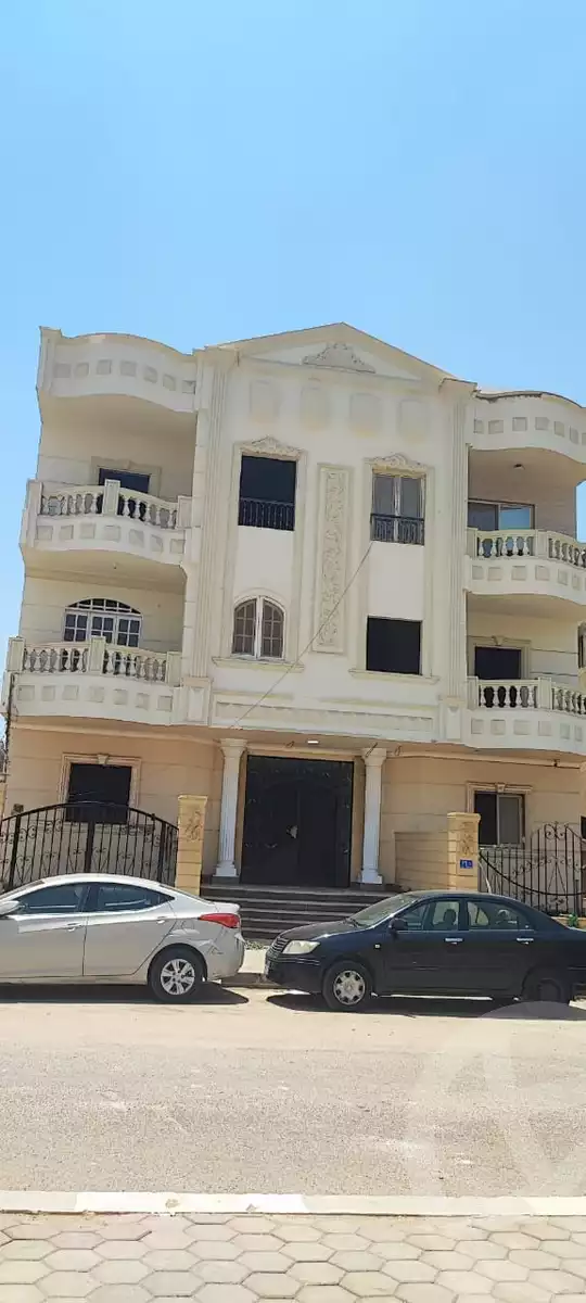 https://aqarmap.com.eg/en/listing/6151769-for-sale-cairo-el-shorouk-lhy-lthlth-shrq-neighbourhood-8
