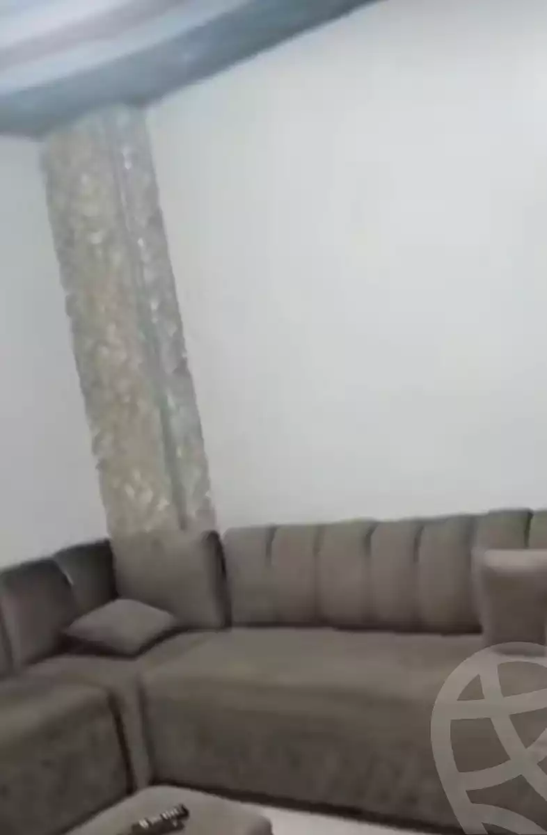 https://aqarmap.com.eg/ar/listing/6152039-for-rent-sharqia-zagazig-zagazig-city-ghasham-rd