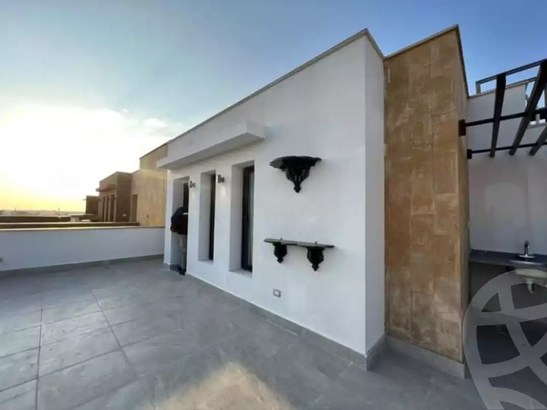 https://aqarmap.com.eg/ar/listing/6137074-for-rent-cairo-el-sheikh-zayed-city-compounds-kmbwnd-wyst-twn-swdyk