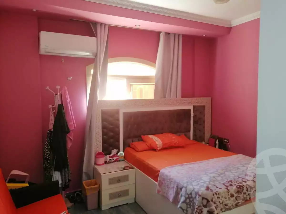 https://aqarmap.com.eg/en/listing/6152828-for-sale-cairo-el-sheikh-zayed-city-compounds-el-yasmeen-compound