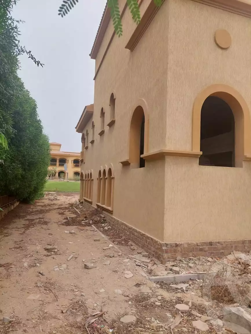 https://aqarmap.com.eg/ar/listing/6153343-for-sale-cairo-new-cairo-lrhb-city-mtdd-lrhb-phase-7