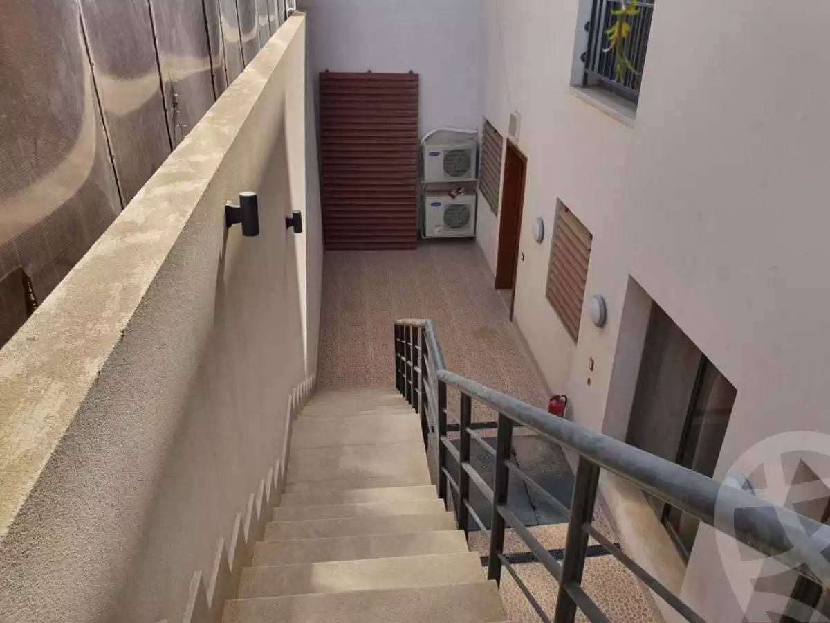 https://aqarmap.com.eg/ar/listing/6153963-for-sale-cairo-el-sheikh-zayed-city-compounds-kmbwnd-ljry-swdyk