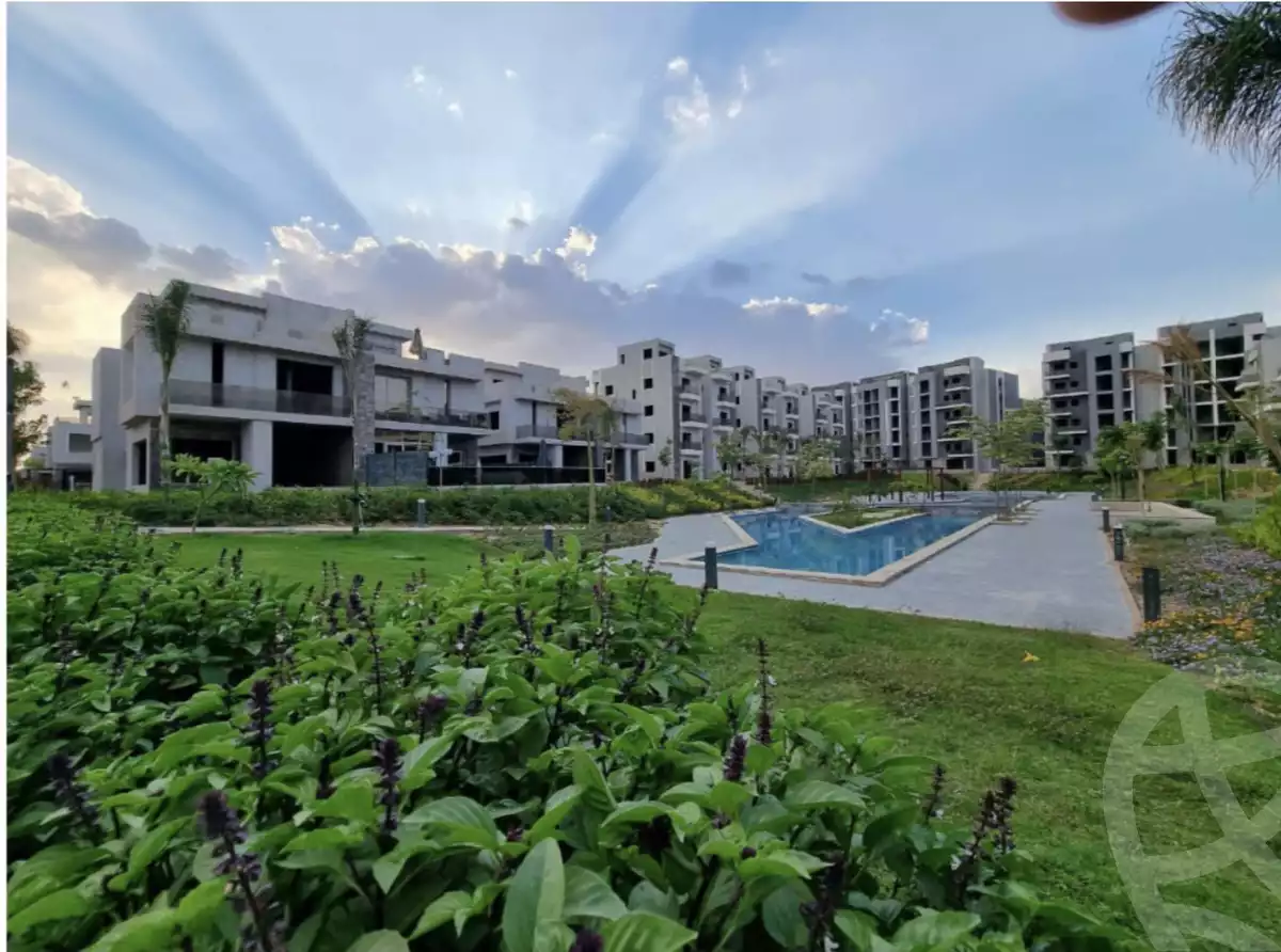 https://aqarmap.com.eg/ar/listing/6154191-for-sale-cairo-6th-of-october-hadaeq-october-kmbwnd-fy-hdyq-ktwbr-sun-capital