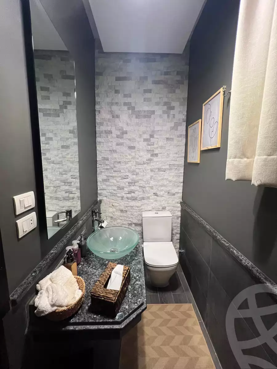 https://aqarmap.com.eg/en/listing/6154525-for-sale-cairo-el-sheikh-zayed-city-el-hay-elsabeaa-lbstn