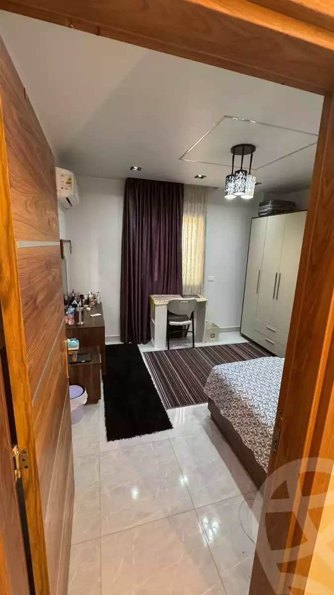 https://aqarmap.com.eg/ar/listing/6155110-for-sale-cairo-el-sheikh-zayed-city-compounds-hadayek-el-mohandiseen
