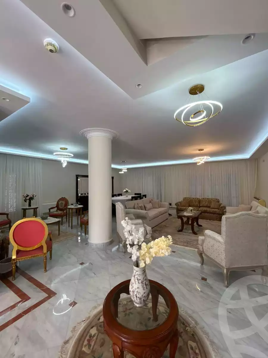 https://aqarmap.com.eg/en/listing/6155155-for-sale-cairo-el-sheikh-zayed-city-compounds-el-rabwa