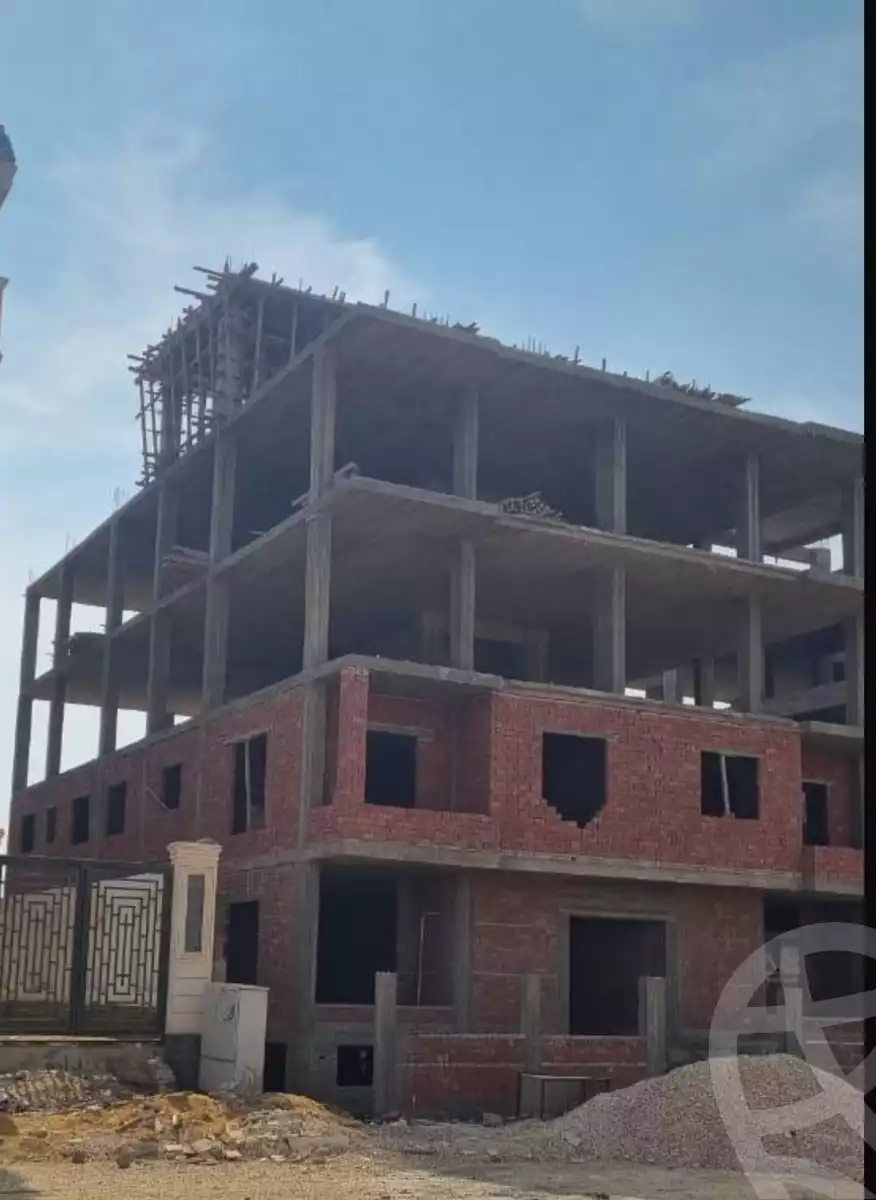 https://aqarmap.com.eg/ar/listing/6155576-for-sale-cairo-new-cairo-bait-el-watan-sixth-neighborhood