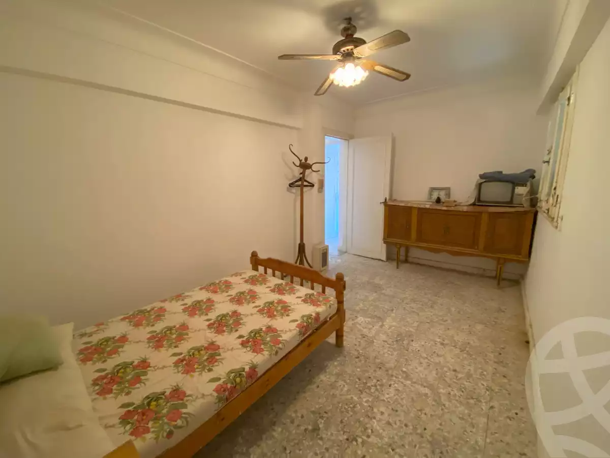 https://aqarmap.com.eg/ar/listing/6156000-for-sale-alexandria-abu-talat