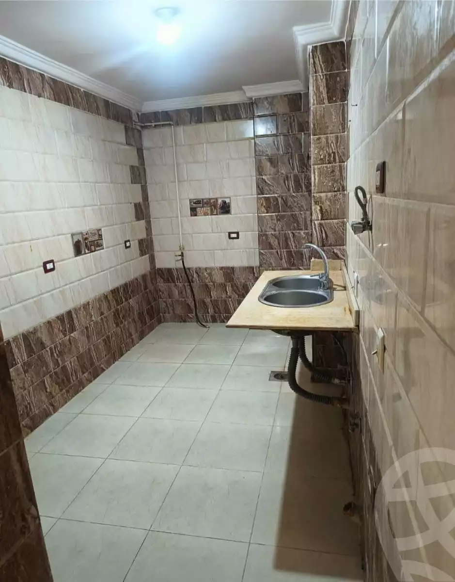 https://aqarmap.com.eg/en/listing/6157232-for-sale-cairo-el-zaytun-lzytwn-lbhry-salim-al-awal-st