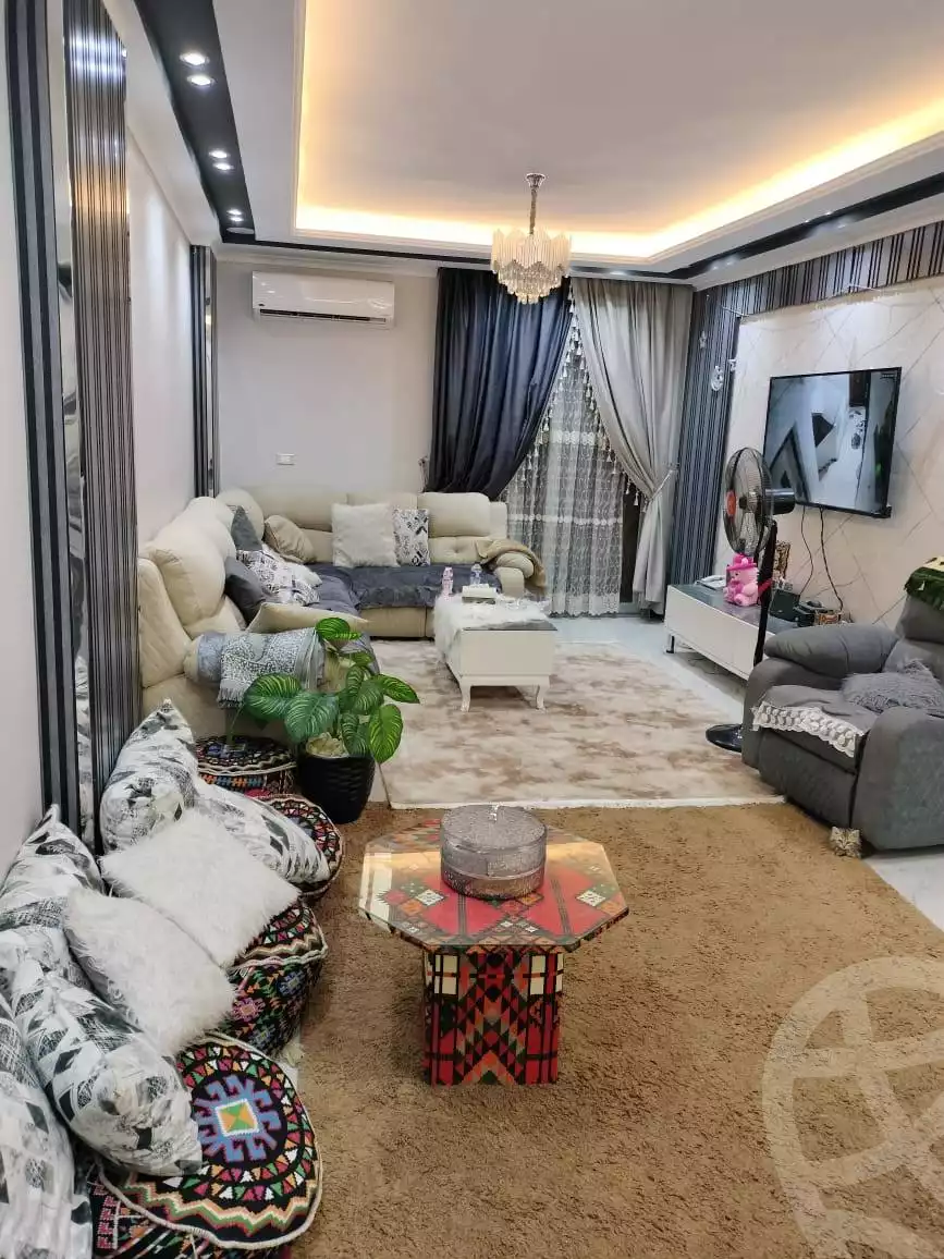 https://aqarmap.com.eg/ar/listing/6158030-for-sale-cairo-el-haram-el-maryotya-el-orouba-st