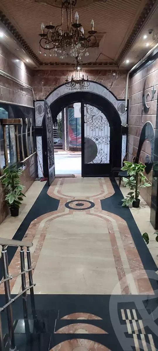 https://aqarmap.com.eg/en/listing/6160069-for-sale-alexandria-sydy-bshr-sydy-bshr-bhry-shr-khld-bn-lwlyd