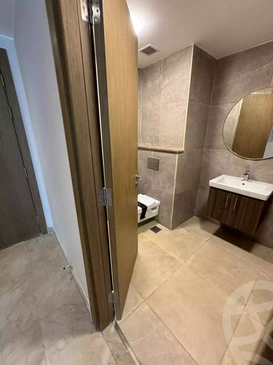 https://aqarmap.com.eg/ar/listing/6160355-for-rent-cairo-el-sheikh-zayed-city-compounds-zyd-wr-llttwyr-park-towers-zed-el-sheikh-zayed-compound