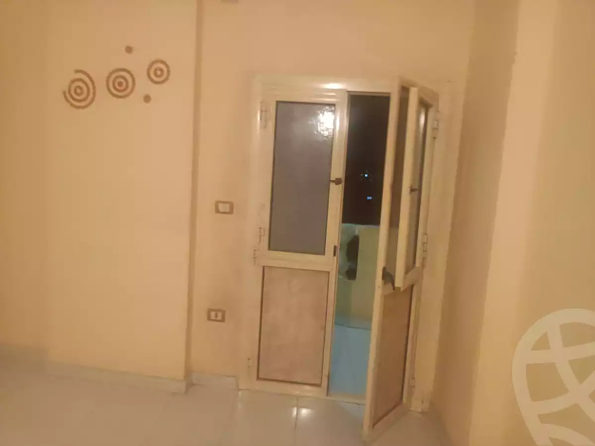 https://aqarmap.com.eg/ar/listing/6160780-for-rent-cairo-helwan-hadayek-helwan