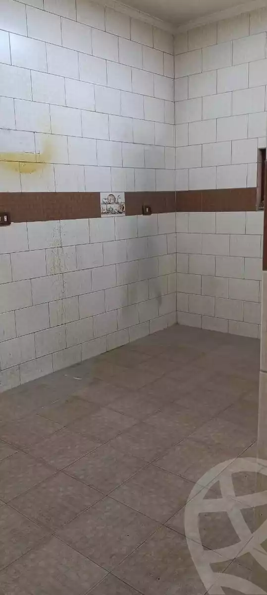 https://aqarmap.com.eg/en/listing/6162257-for-sale-qalyubia-shubra-el-khaima-shubra-el-khaima-city-hamis-st