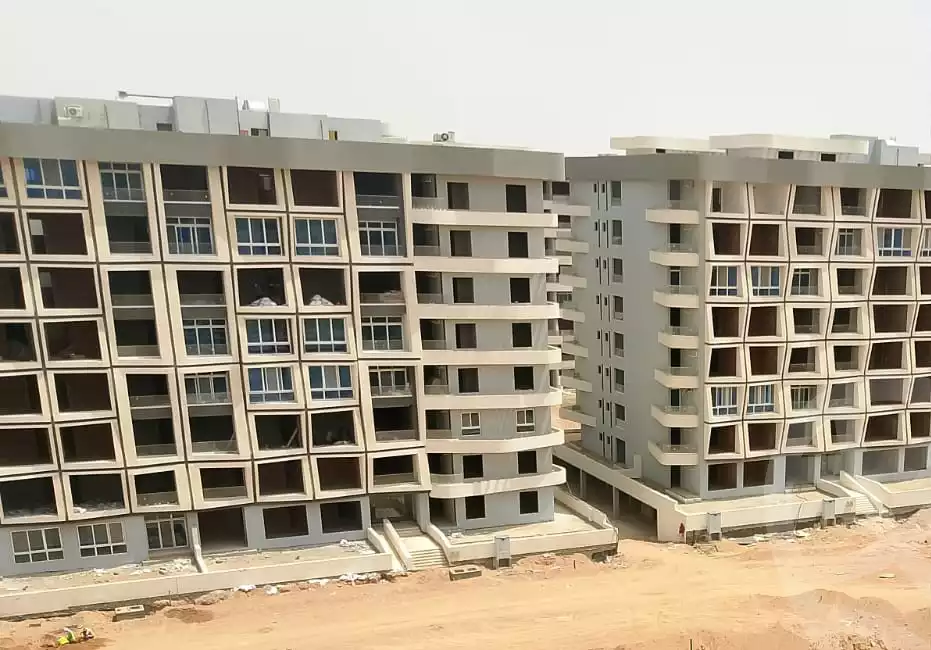 https://aqarmap.com.eg/en/listing/6162654-for-sale-cairo-new-administrative-capital-r7-midtown-condo