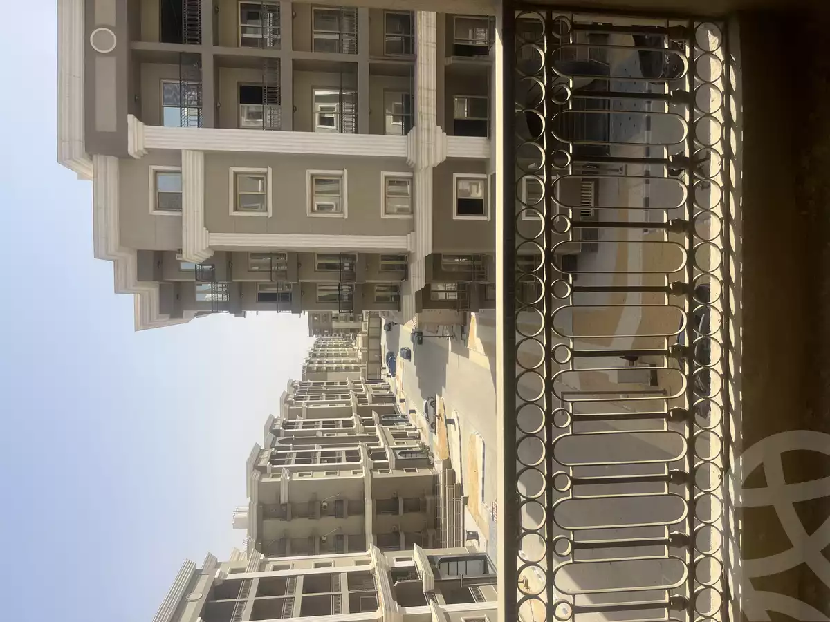 https://aqarmap.com.eg/ar/listing/6163684-for-rent-cairo-new-cairo-compounds-the-icon-gardens-compound-style-home