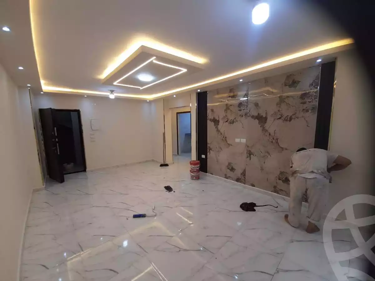 https://aqarmap.com.eg/ar/listing/6164428-for-rent-cairo-helwan-hadayek-helwan-nile-corniche-st