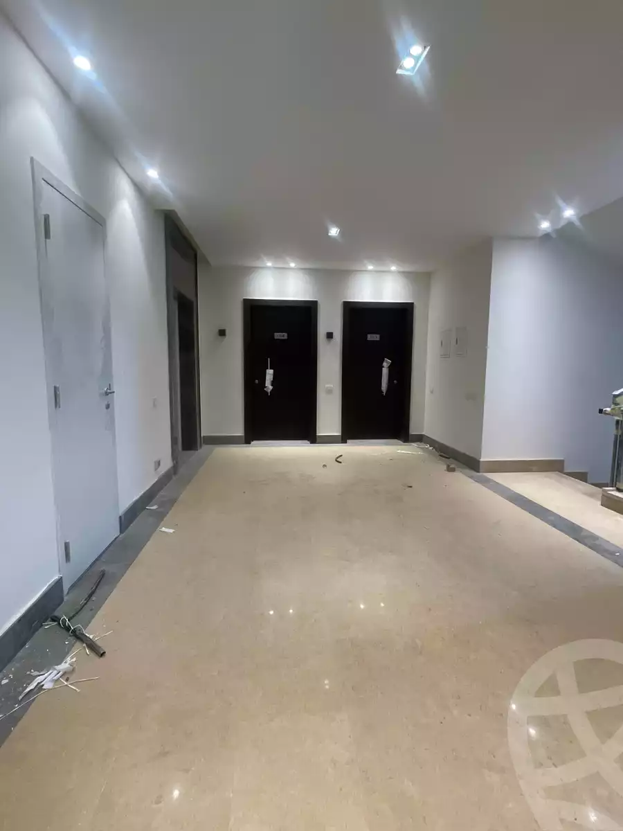 https://aqarmap.com.eg/en/listing/6165469-for-sale-cairo-el-sheikh-zayed-city-lshykh-zyd-ljdyd-vye