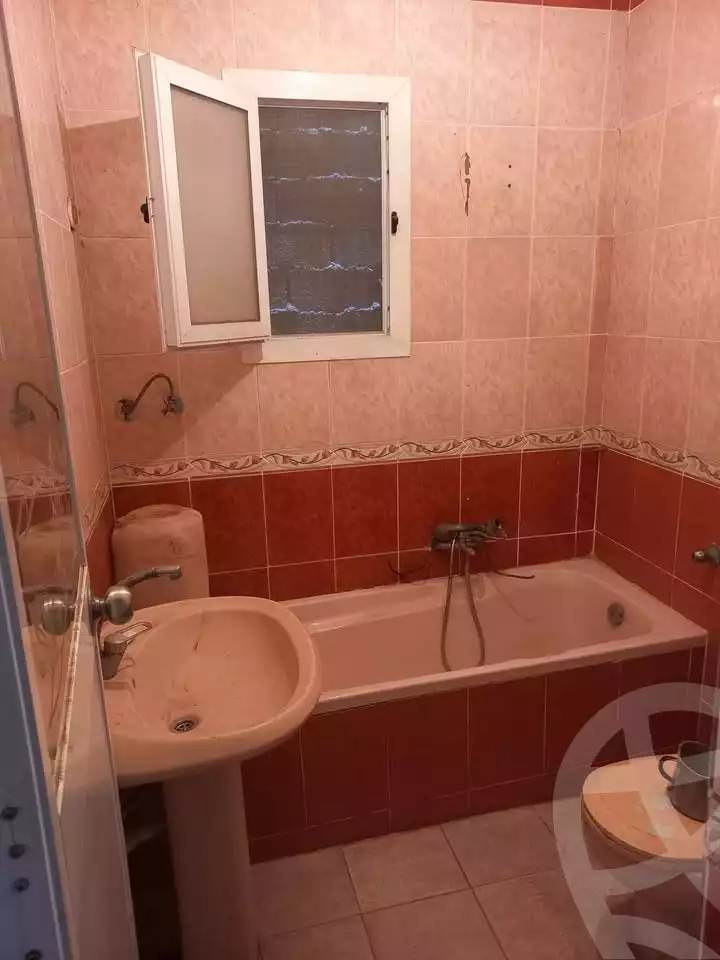 https://aqarmap.com.eg/en/listing/6165898-for-rent-alexandria-l-jmy-el-hanouvel