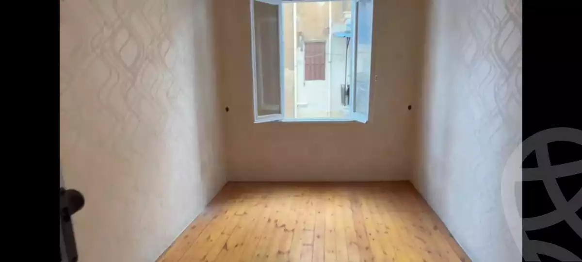 https://aqarmap.com.eg/en/listing/6165952-for-sale-alexandria-mansheya-al-faraana-st
