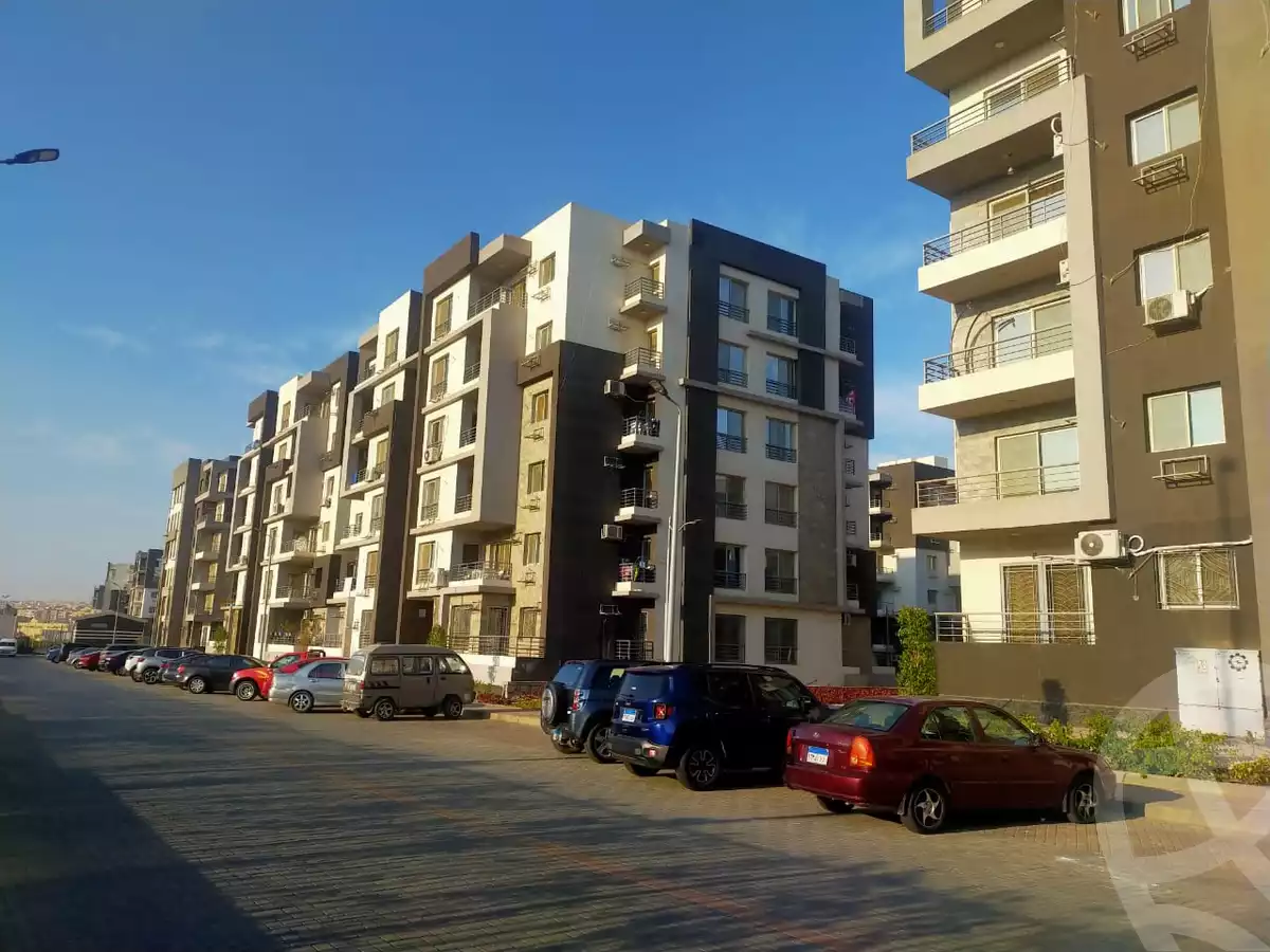 https://aqarmap.com.eg/ar/listing/6166158-for-rent-cairo-6th-of-october-compounds-jn-ktwbr