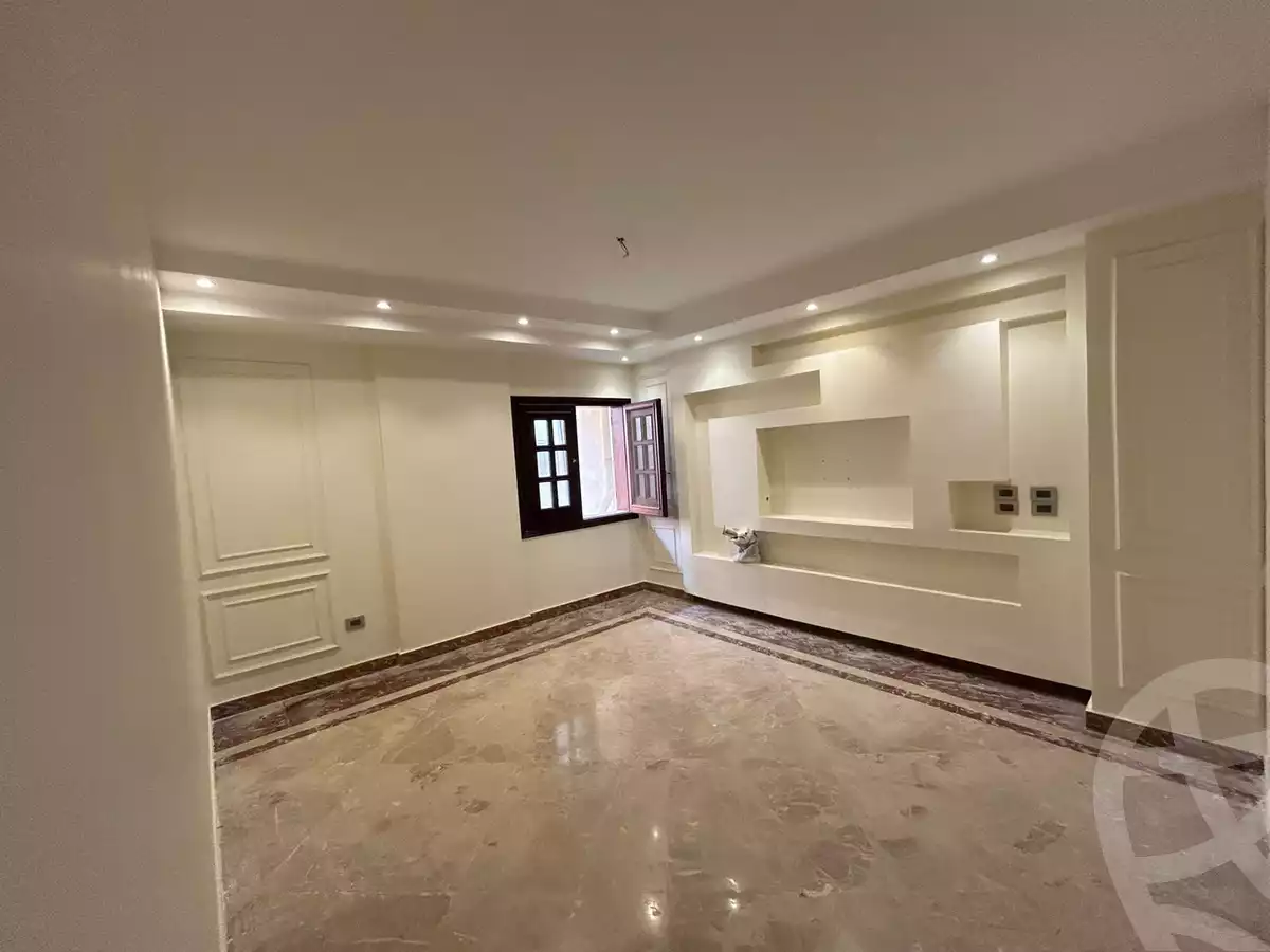 https://aqarmap.com.eg/en/listing/6166243-for-rent-cairo-new-cairo-ganob-el-akadamiya-south-academy-b-taha-hussein-st