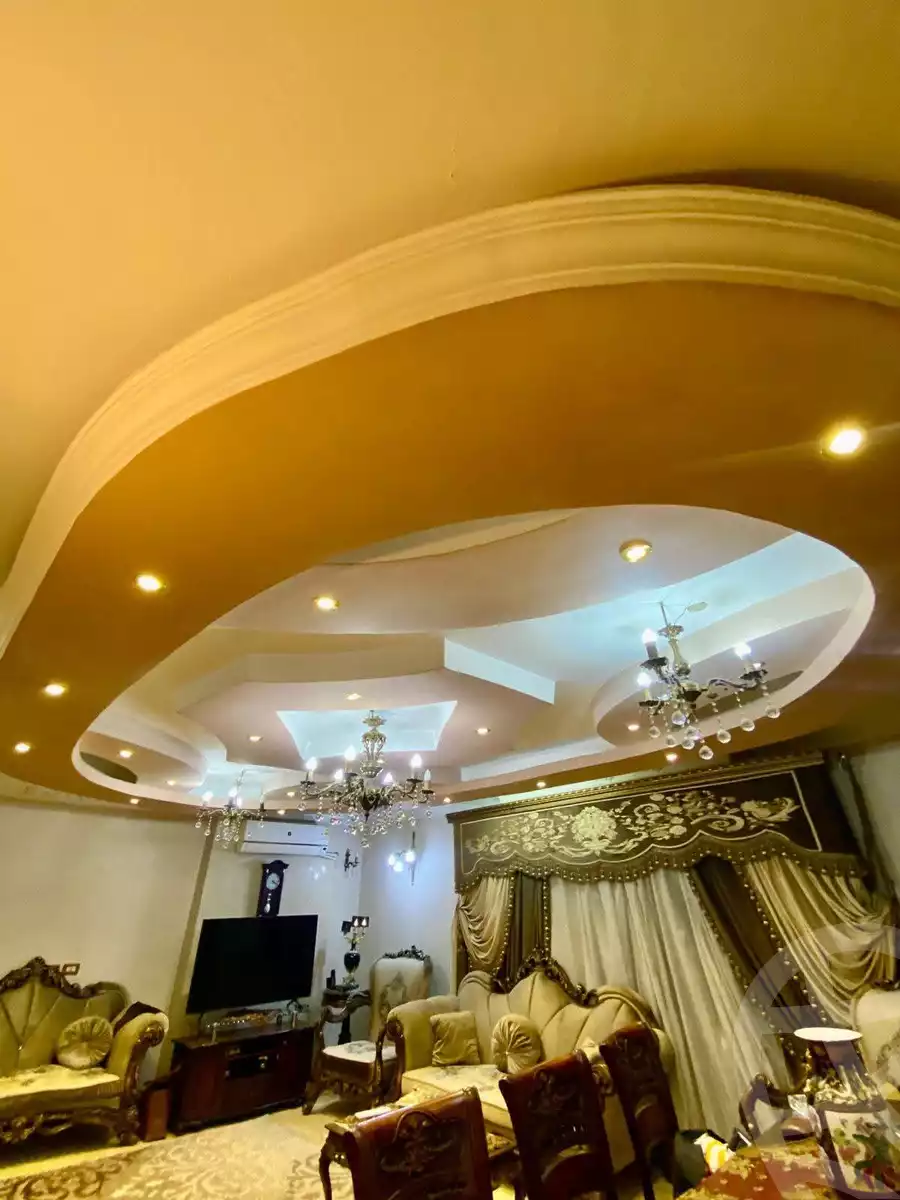 https://aqarmap.com.eg/ar/listing/6169269-for-sale-cairo-helwan-kwrnysh-hlwn